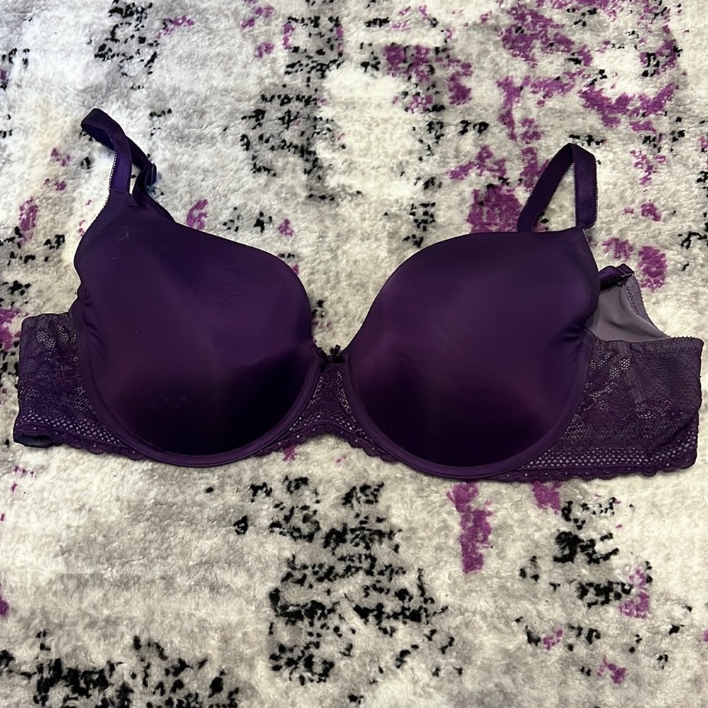 Womens torrid 40D bra